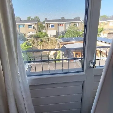 Private 7m2 With Desk & Oven * Rheden